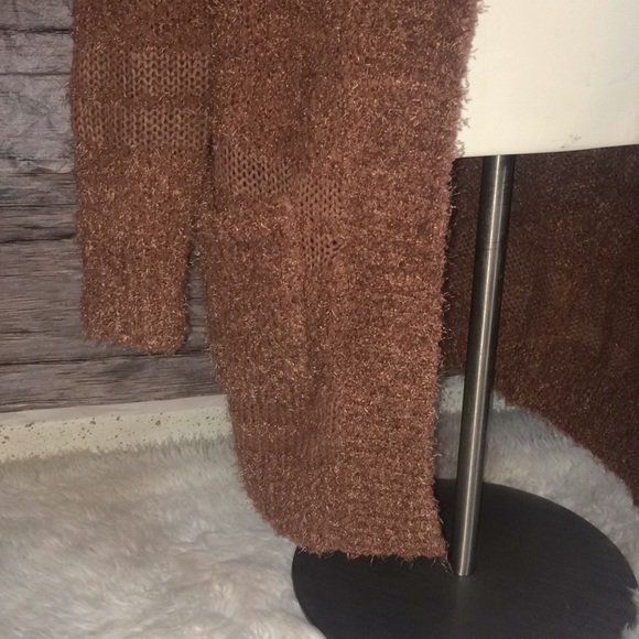 Daytrip Fuzzy Long Sleeve Open Cardigan - Picture 6 of 14